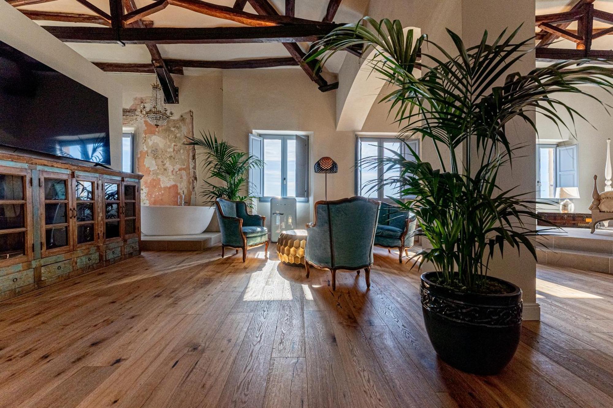 Hotel Palazzo Boyl 1840 Cagliari Esterno foto