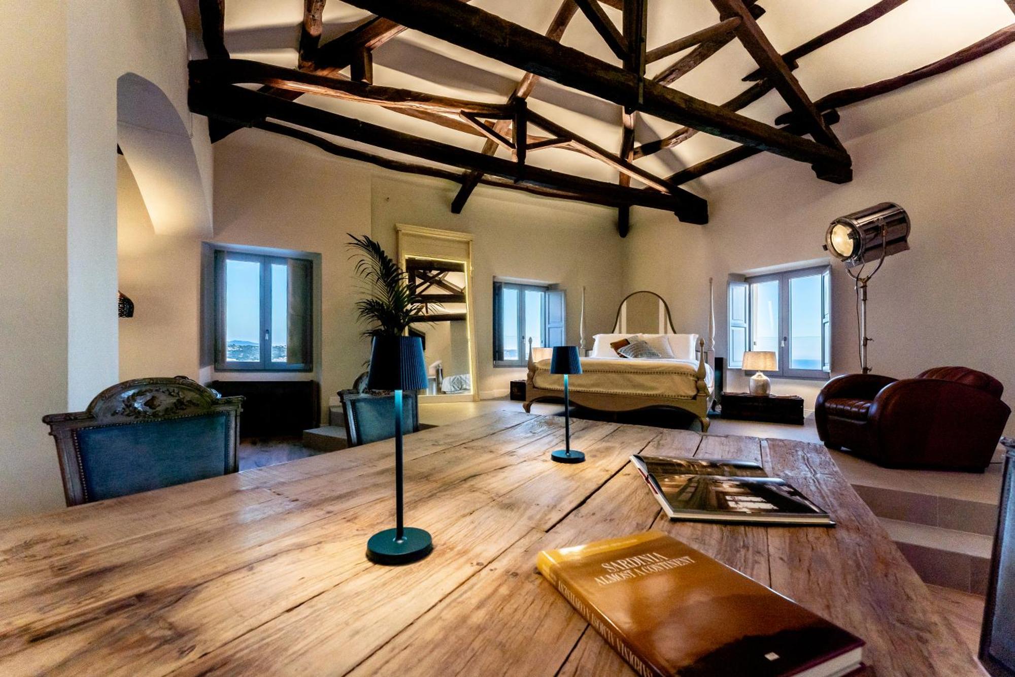 Hotel Palazzo Boyl 1840 Cagliari Esterno foto
