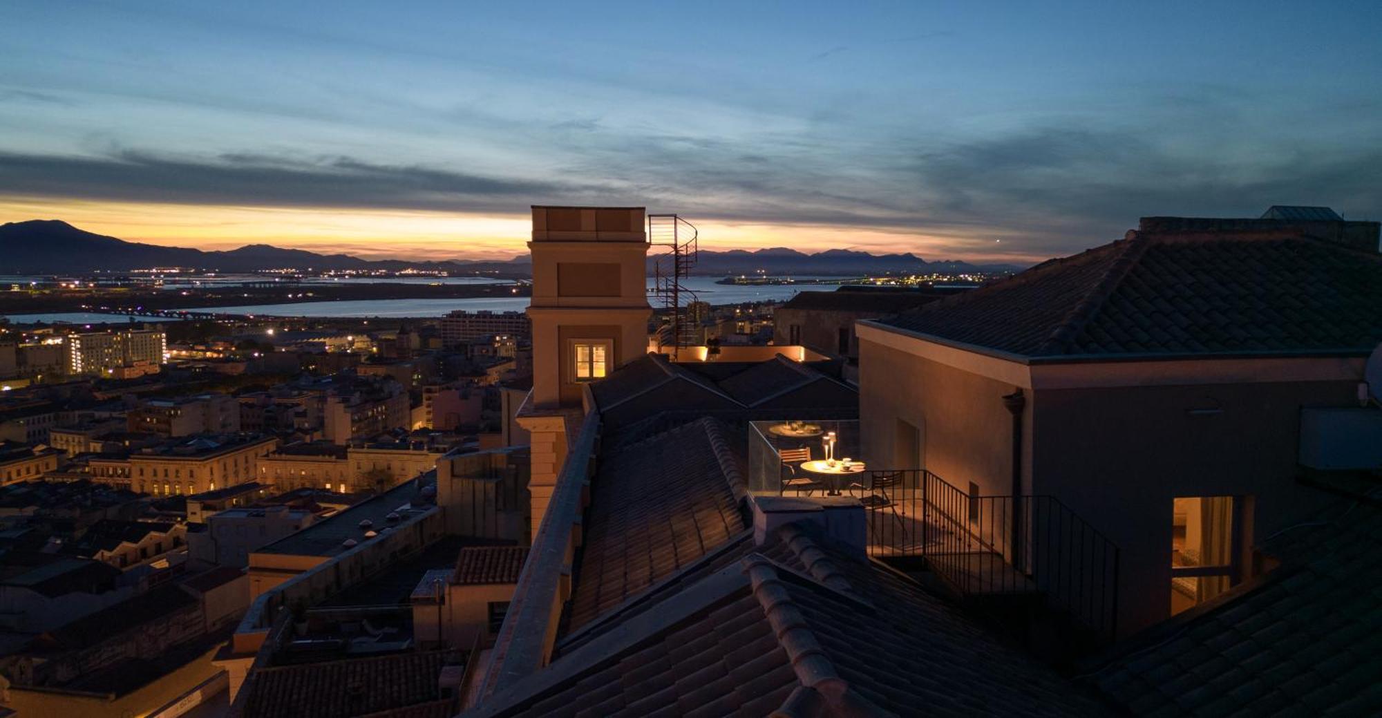Hotel Palazzo Boyl 1840 Cagliari Esterno foto